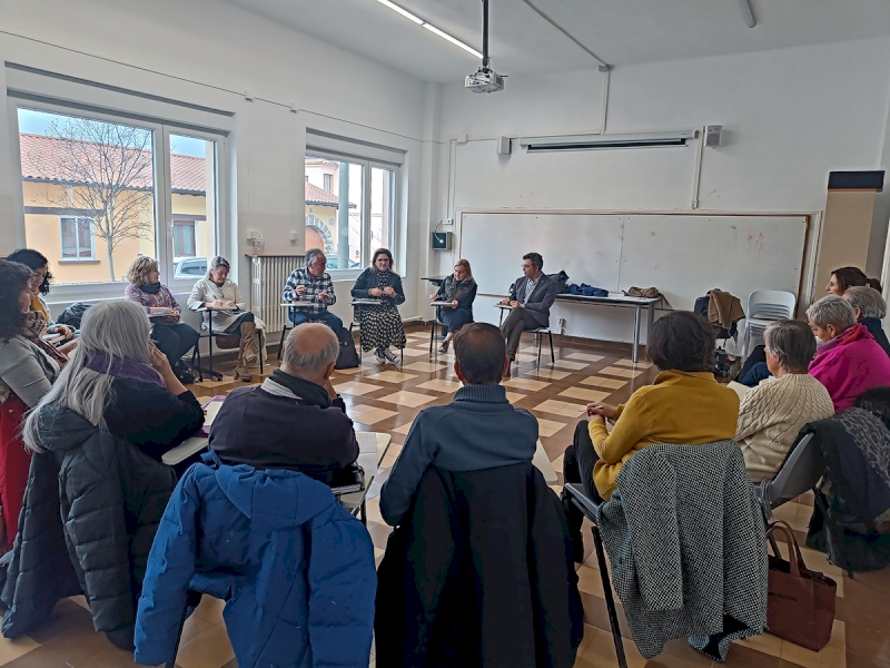 Reunión del Defensor del Pueblo de Navarra con COCEMFE