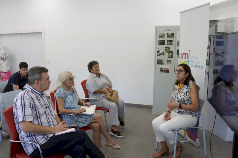 Encuentro del Defensor del Pueblo con AMIMET