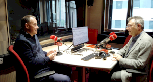 Patxi Vera junto a Javier Izu (RNE).